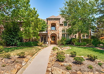 McKinney Real Estate Agents Marilyn Iness - COLDWELL BANKER APEX, REALTORS