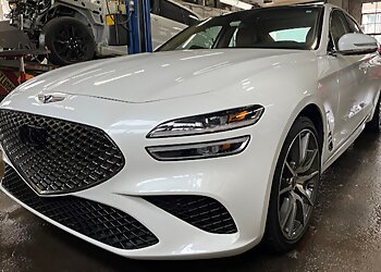 Bridgeport Auto Body Shops Mario's Body Shop