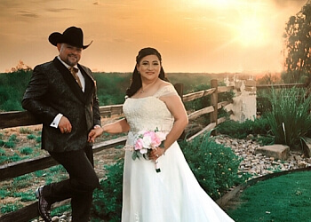 Mario's Portrait Studio Laredo Wedding Photographers
