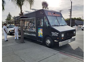 3 Best Food Trucks In Santa Ana, CA - Expert Recommendations