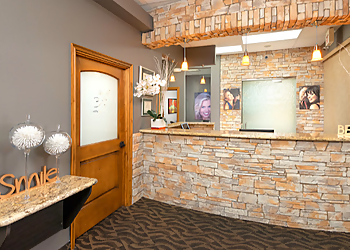 Chandler Cosmetic Dentists Mark Arooni, DDS - LAKEVIEW DENTAL CARE