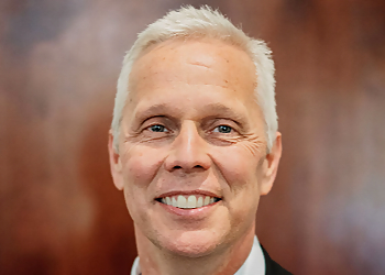 Mark B. Logan, MD - MIDWEST EAR, NOSE & THROAT SURGERY Mark B. Logan, MD - Evansville, IN Ent Doctors - Doctor Portrait Image