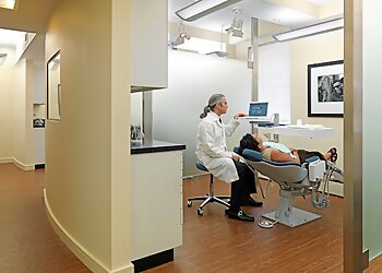 New York Orthodontists Mark Bronsky, DMD - BRONSKY ORTHODONTICS