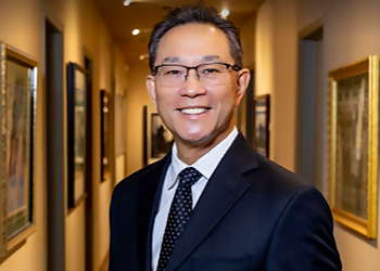 Mark Chin, MD - VALLEY INSTITUTE OF PLASTIC SURGERY Mark Chin, MD - Fresno, CA Plastic Surgeons - Doctor Portrait Image
