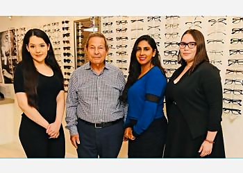 Coral Springs Pediatric Optometrists Mark E. Goldberg, OD - PREMIUM EYE CARE