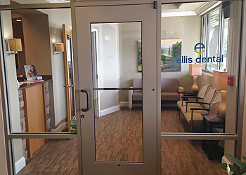 Chattanooga Dentists Mark Ellis, DMD - ELLIS DENTAL