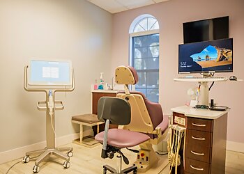 Tampa Orthodontists Mark S. Farina, DMD - FARINA ORTHODONTICS SPECIALISTS