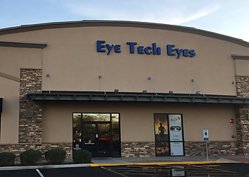 Peoria Pediatric Optometrists Mark Wellman, OD - EYE TECH EYES