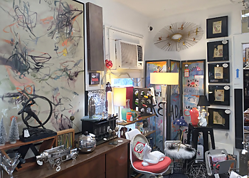 St Petersburg Gift Shops Market at Left Bank