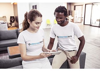 Palmdale Web Designers Digital Marketing 1on1