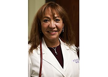 Marlene Rocha Farooq, MD Long Beach Primary Care Physicians image 1
