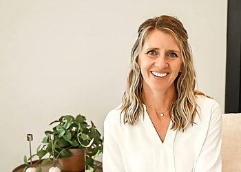 Provo Estate Planning Lawyers Marne Pehrson - LEGACY BRIDGE LEGAL