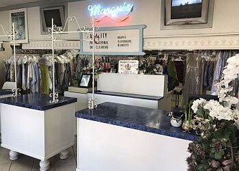 Marquis Cleaners - Thousand Oaks, CA Dry Cleaners - Business Interior Image