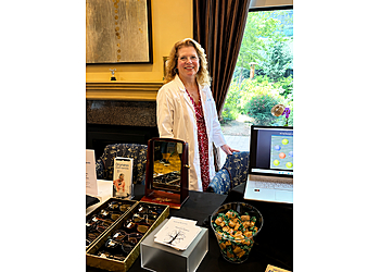 Mary E Baker, OD - OVERLAKE FAMILY VISION Mary E Baker, OD - OVERLAKE FAMILY VISION - Bellevue, WA Pediatric Optometrists