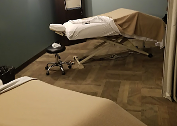 Virginia Beach Massage Therapy MassageLuXe