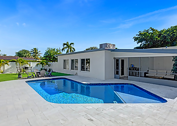 Pompano Beach Pool Services Master Touch Outdoor Living, Inc.