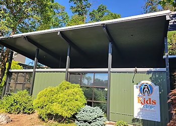 Spokane Pediatricians Matt A. Thompson, MD, FAAP - THE KIDS CLINIC