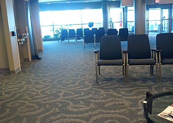 Wichita Neurosurgeons Matthew N. Henry, MD - ABAY NEUROSCIENCE CENTER