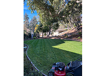 Oakland Lawn Care Services Matt's Mowing & Landscaping LLC