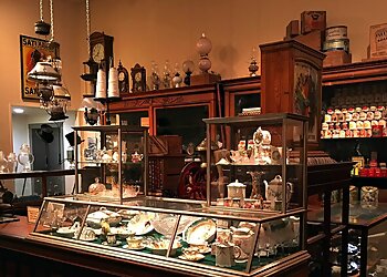 Modesto Places To See McHenry Museum