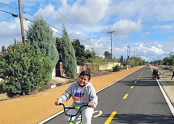 Medal of Honor Bike and Pedestrian Trail - Garden Grove, CA Hiking Trails - Entertainment Image