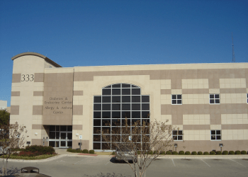 Waco Endocrinologists Meera Amar, MD, FACE - DIABETES & ENDOCRINE CENTER