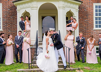 Alexandria Wedding Photographers Memories of Bliss Photography