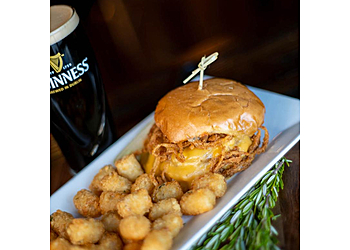 Minneapolis Pubs Merlins Rest Pub