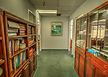 Newport Beach Business Lawyers Messina & Hankin LLP