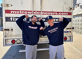 Metro Wide Movers - Olathe, KS Moving Companies - Service Team Image