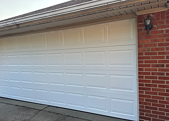 Mi Garage Door Repair Mi Garage Door Repair - Warren, MI Garage Door Repair - Project Image