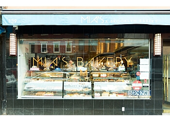 New York cake Mia's Brooklyn Bakery