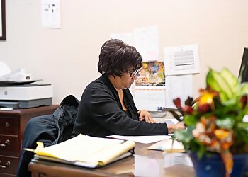 Greensboro Criminal Defense Lawyers Micah Huggins - HUGGINS LAW