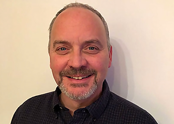 Michael Crites, DDS - AKRON SMILES DENTAL CENTER Michael Crites, DDS - AKRON SMILES DENTAL CENTER - Akron, OH Kids Dentists - Doctor Portrait Image