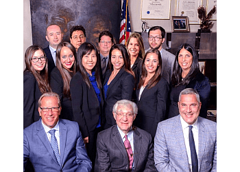 immigration lawyers in new york city