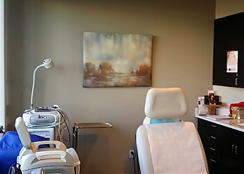 Oxnard Dermatologists Michael Lin, MD - UNIFIED HEALTH OXNARD