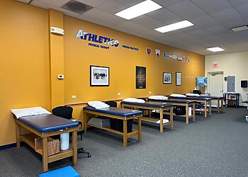 Naperville Physical Therapists Michael P., PT - ATHLETICO PHYSICAL THERAPY - NAPERVILLE OGDEN AVENUE