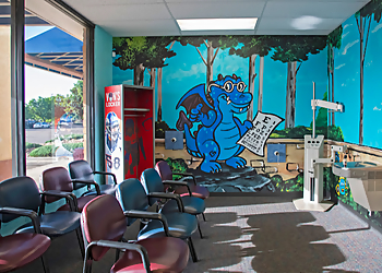 Pueblo Pediatric Optometrists Michael Pharris, OD - ACADEMY KIDS VISION OF PUEBLO