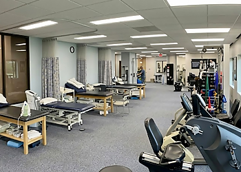 Michael Shank, PT, MSPT - SELECT PHYSICAL THERAPY CARY - Cary, NC Physical Therapists - Clinic Interior Image