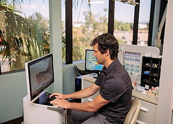 Temecula Dentists Michael Skidmore, DMD