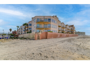 San Diego Real Estate Agents MICHAEL WOLF AND JESSICA WOLF - Wolf Real Estate Team of Coldwell Banker West