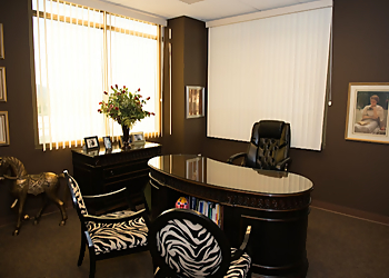 Murrieta Divorce Lawyers Michelle R. Penna - PENNA RATAJCZAK, LLP