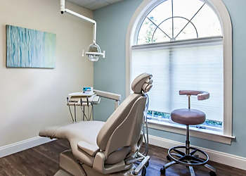 Newport News Cosmetic Dentists Michelle Stelmach, DDS - TIDEWATER DENTAL ARTS