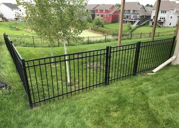 St Paul Fencing Contractors Midwest Fence & Manufacturing Co.