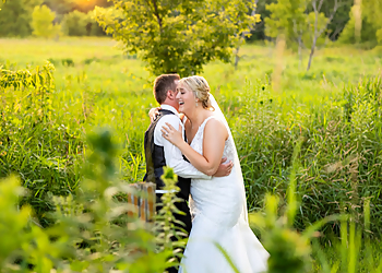 Rochester Wedding Photographers Midwest LifeShots Photography