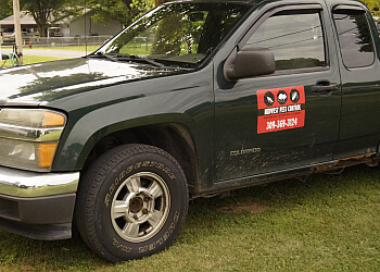 Midwest Pest Control - Peoria, IL Pest Control Companies - Truck Image