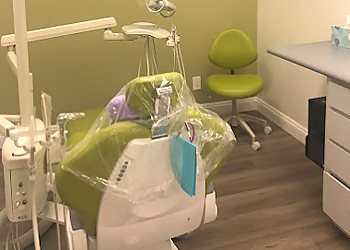 Anaheim Cosmetic Dentists Mike Kang, DDS - APPLETREE DENTAL