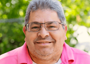 Mike Tresca, LPC - DEEP CENTERED MENTAL HEALTH - Austin, TX Therapists - Doctor Portrait Image