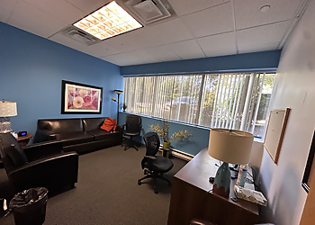 Miles Tarter, PhD, PsyD - Lowell, MA Psychologists - Clinic Interior Image