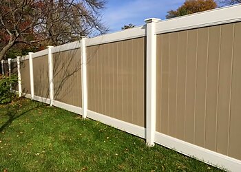 Cincinnati Fencing Contractors Mills Fence Co.